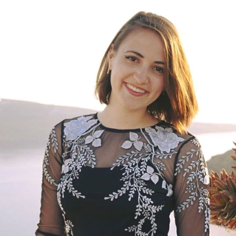 Meet your Posher, Madeline